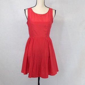 Shaish Size Small Sleeveless Women's Dress